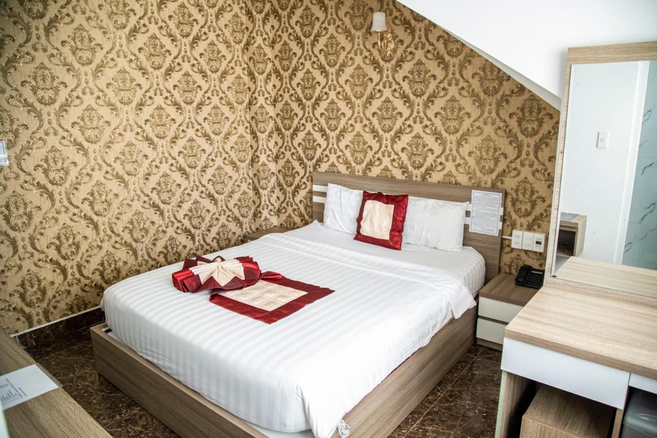 Anh Tien Hotel Đà Lạt Exterior foto