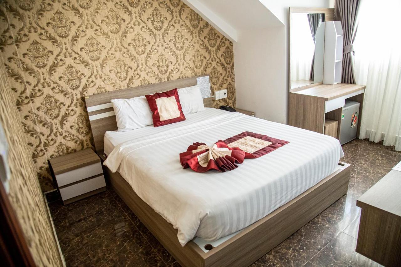 Anh Tien Hotel Đà Lạt Exterior foto