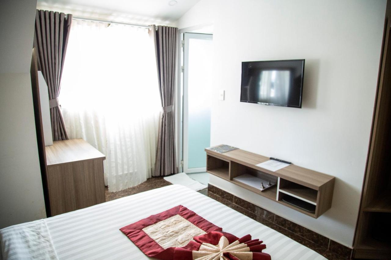 Anh Tien Hotel Đà Lạt Exterior foto